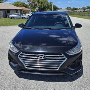 Hyundai Accent SE